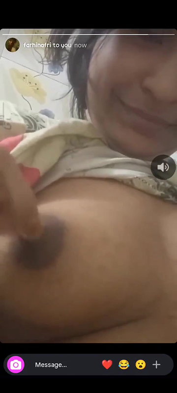 boobs show to bf through vc