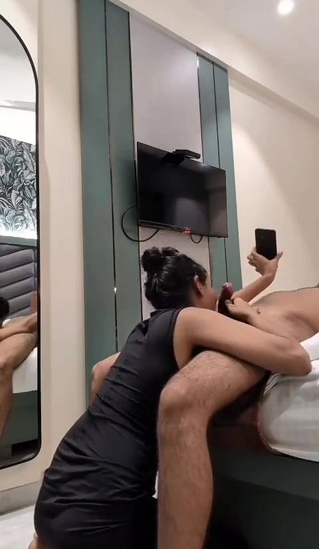 desi married bhabhi giving blowjob