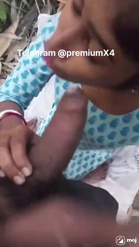 Bengali Bhabhi Ne Ghar Ke Bahar Kiya Kand