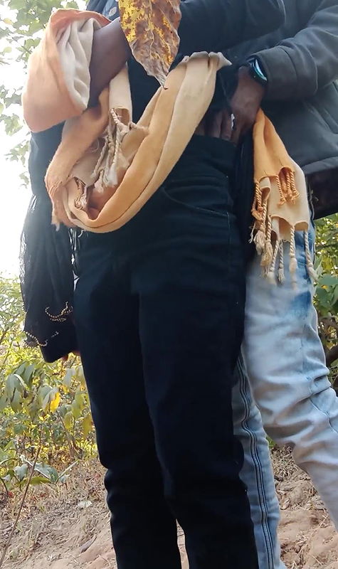 Boy friend ke sath jangle me romans