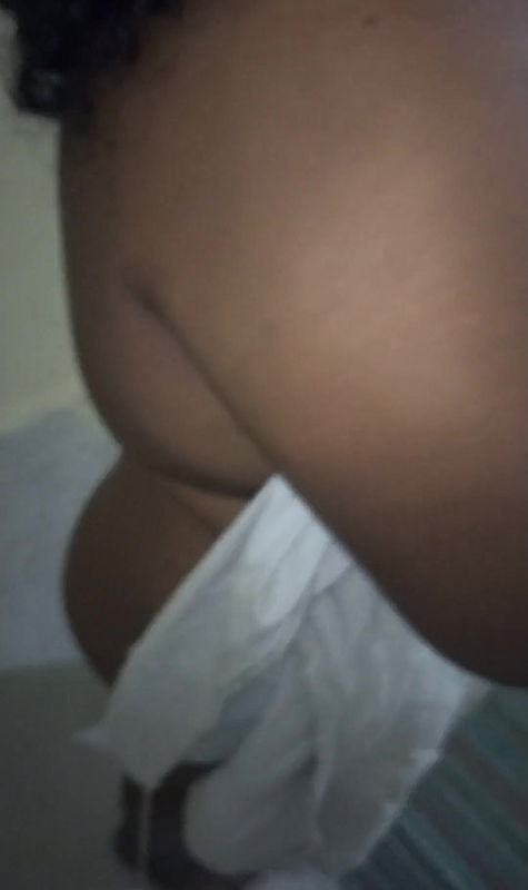 Chennai chubby akka relaxing and talking video