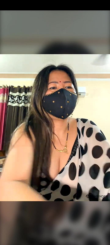 88pink one boobs open in white saree nepali randi bhabhi