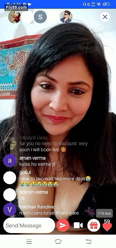 Rajsi Verma showing her Boobs and Ass HD Video with Clear Audio