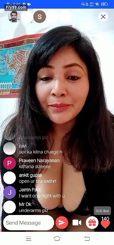 Rajsi Verma showing her Boobs and Ass HD Video with Clear Audio