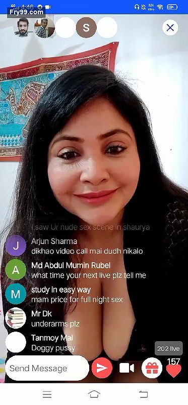 Rajsi Verma showing her Boobs and Ass HD Video with Clear Audio