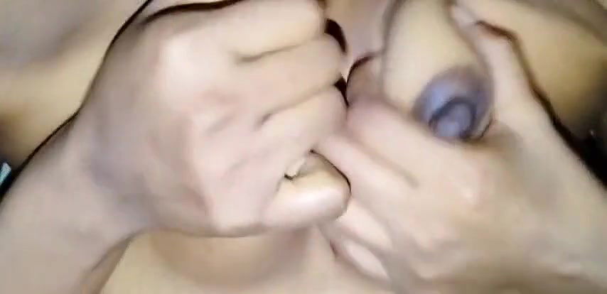 Chuchi ko khub daba daba ke dhudh nikalna chah koi nikl skt hai kya