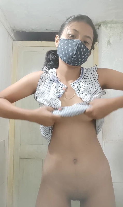 chudanai kai liyai tras rhi hu mai