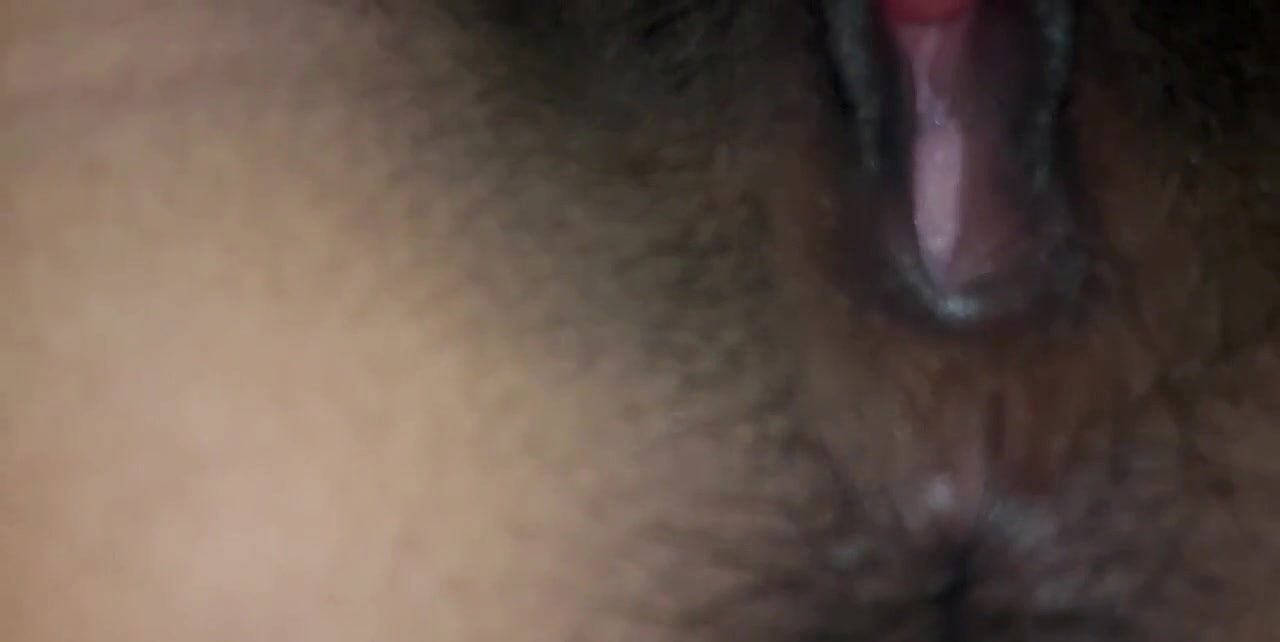 Closeup Desi pussy licking video, he ate all the cum