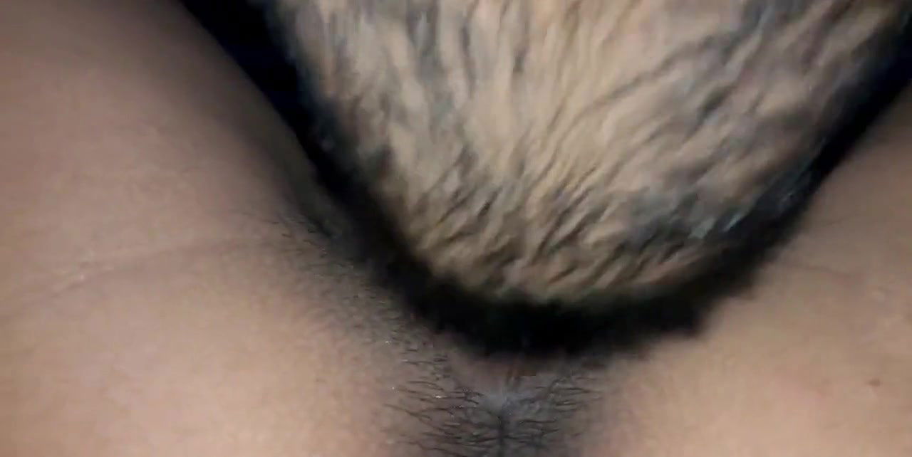 Closeup Desi pussy licking video, he ate all the cum