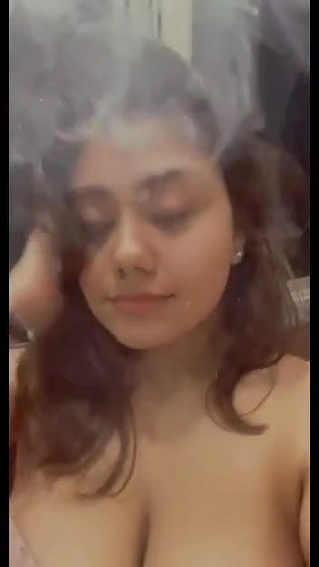 shaved pussy girl fucked