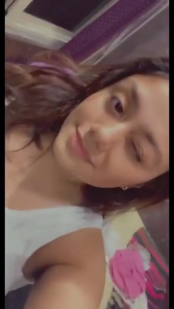 shaved pussy girl fucked