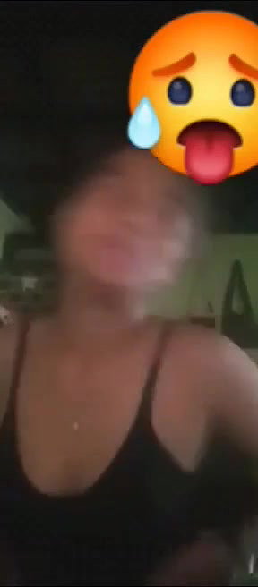 CUTE SHY ASSAMESE GF SHOWING BOOBS TO BF