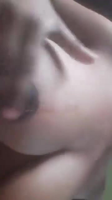 desi girl showing big boobs spitting on boobs