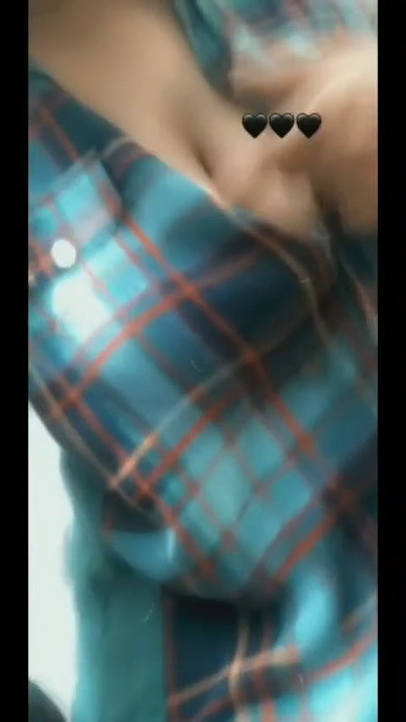 Chubby Girl Showing Boobs