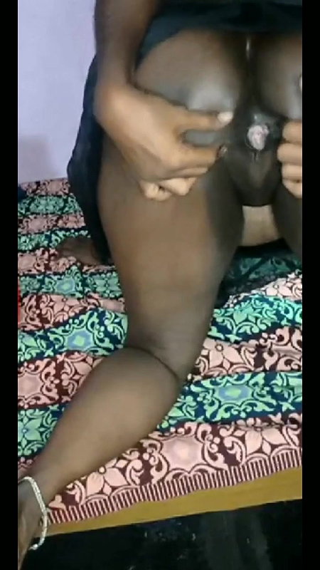 Black aunty White pussy slow motion