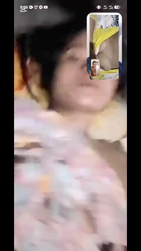 Horny Beautiful Girl Showing