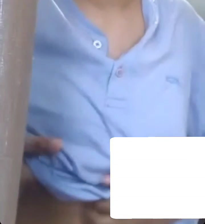 boobs showing video call with lovers