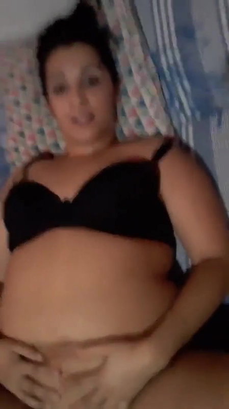 desi lady enjoying fucking