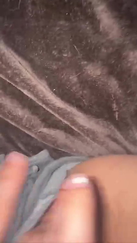 pussy rubbing hard