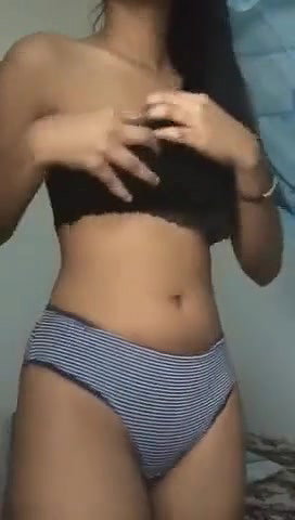 sri lankan girl stripping