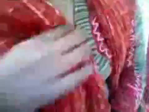 park mein boob dabayi