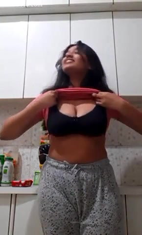 EPORNER COM   EdmwYyp5n7O Booby Girl 480