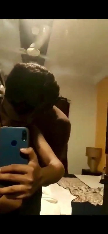 Hot indian desi Chennai GF Squeezed