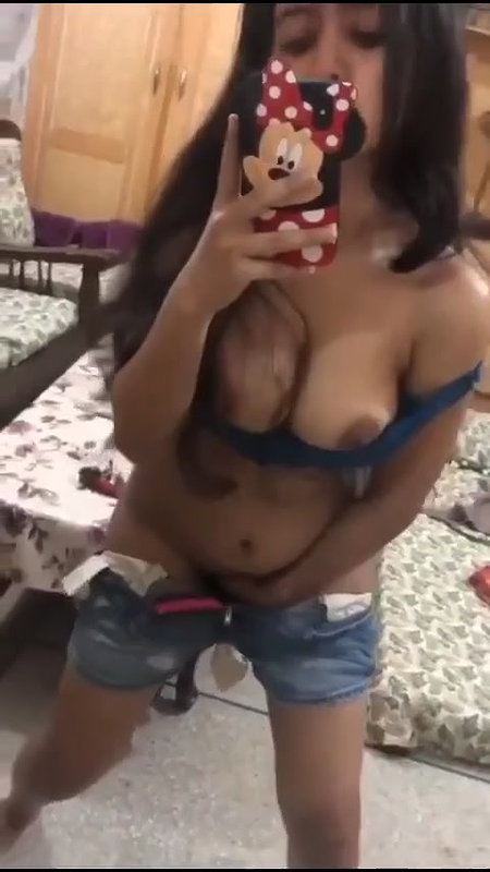 Famous Sexy Teacher Showing Full Nude Bathing Mastrubate