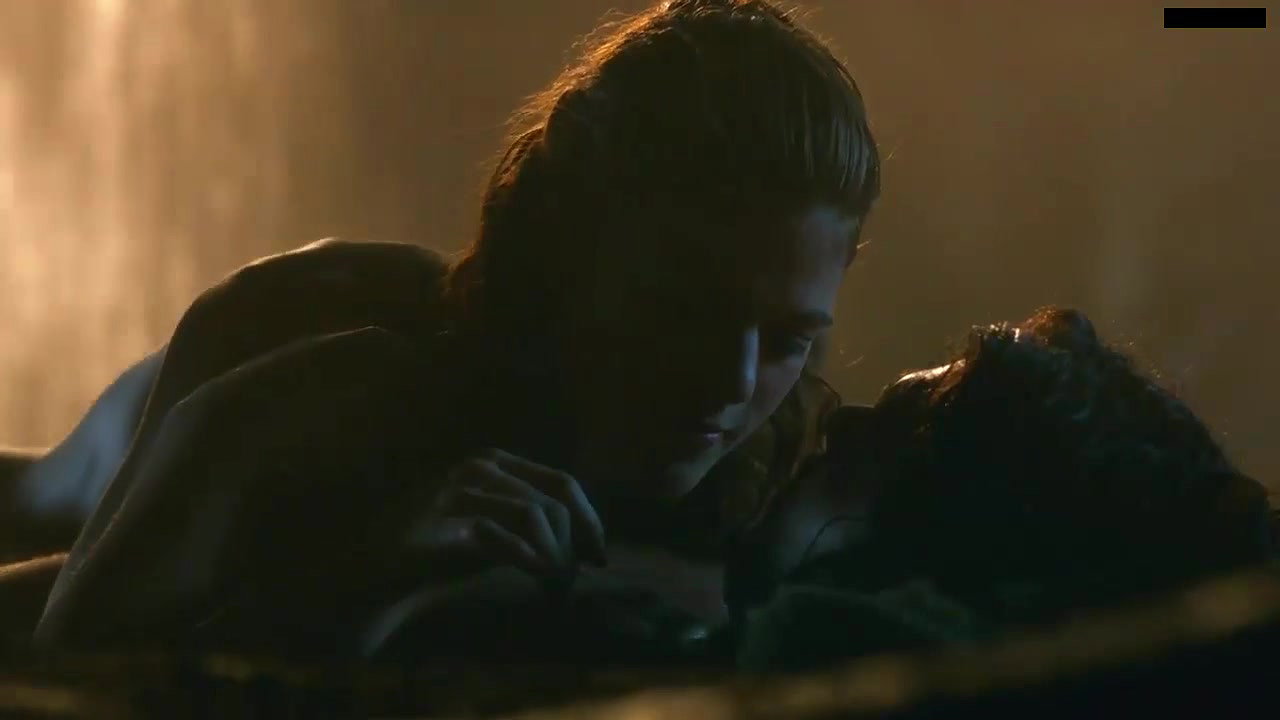 Rose Leslie Frontal Nude And Wild Lesbian Sex Scenes   1