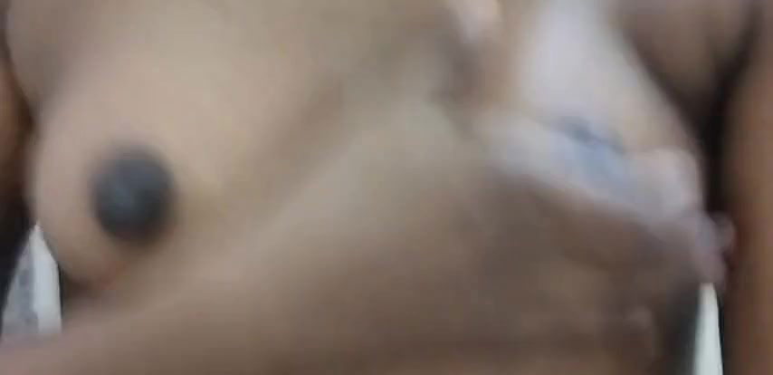 Desi ladki Boobs massage khudse krte huye maja aa gya