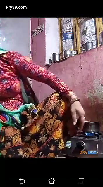 Desi village bhabi hot ass whle