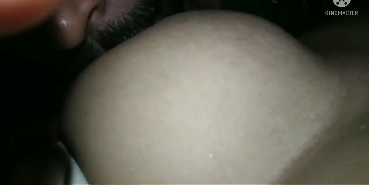 Desi special hot girl sucking boobs on Woman’s Day