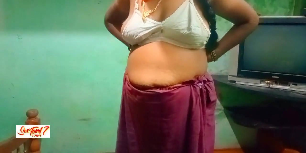 Desi Tamil teacher changes dress
