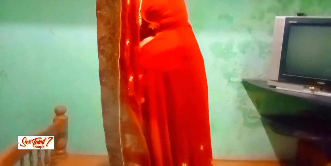 Desi Tamil teacher changes dress