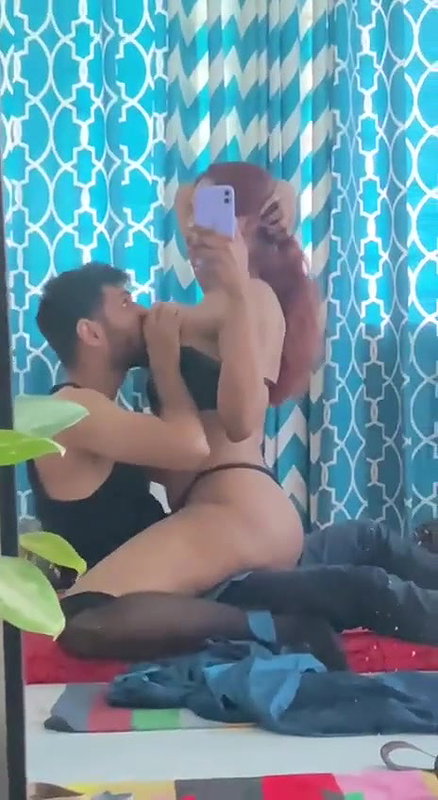 Desi Horny girl fucking hard