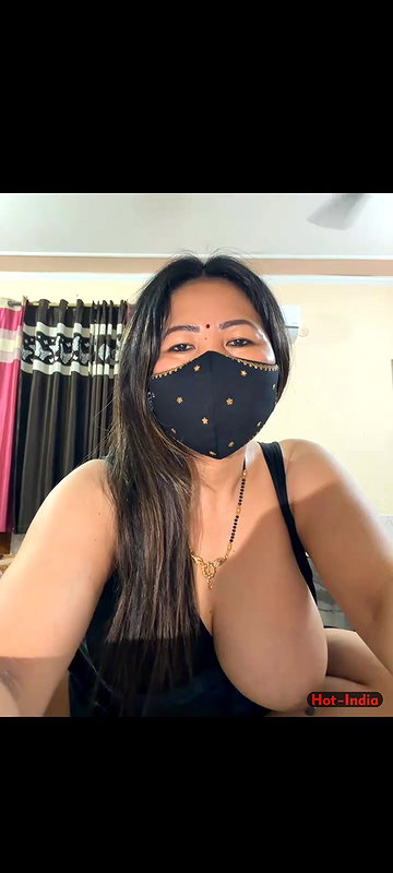 88pink juccy big boobs open nepali randi bhabhi black nighty
