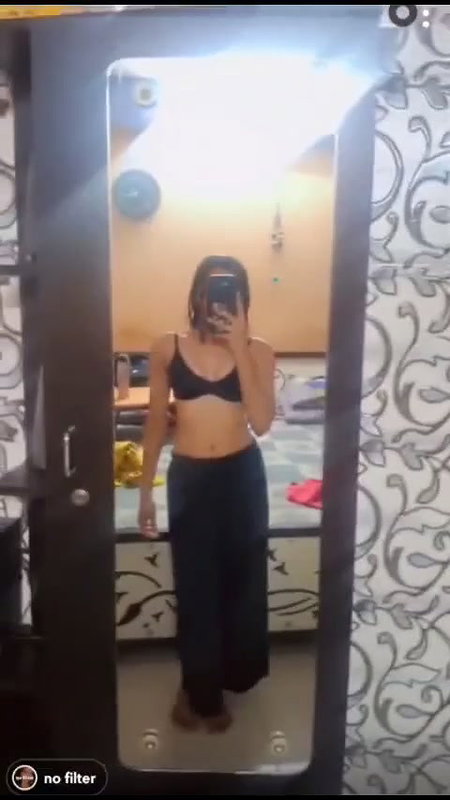 Cute Indian Girlfriend Showing