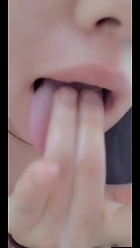 Sexy Horny Chubby Nepali Tanker Babe Twerking Big Ass  Finger Mouth Fucking