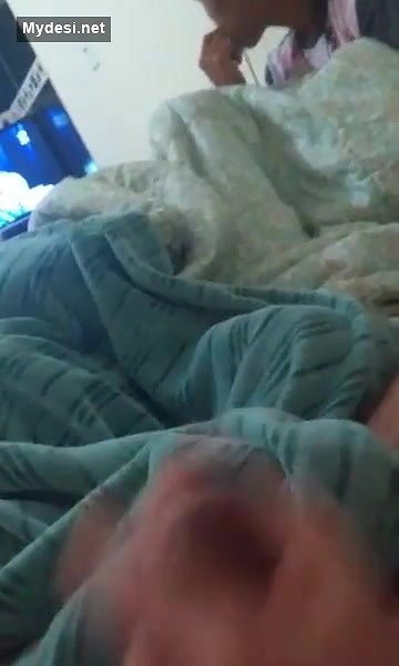 Bro Shagging Inrfont of Sister at HOme