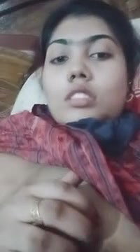 bhabhi pressing boobs selfie video taken for lover