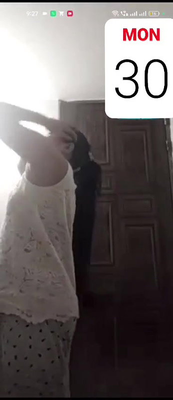 Bengali Sexy Girl Showing