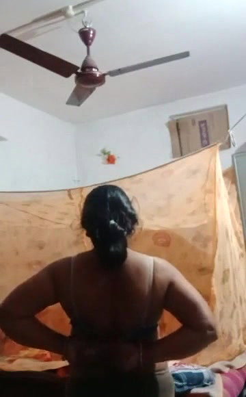 Big ass Dehati wife nude striptease show