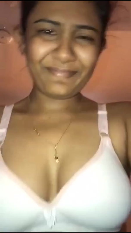 famous Srilankan TV host fucking in hotel room viral sex