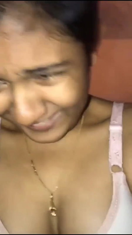 famous Srilankan TV host fucking in hotel room viral sex