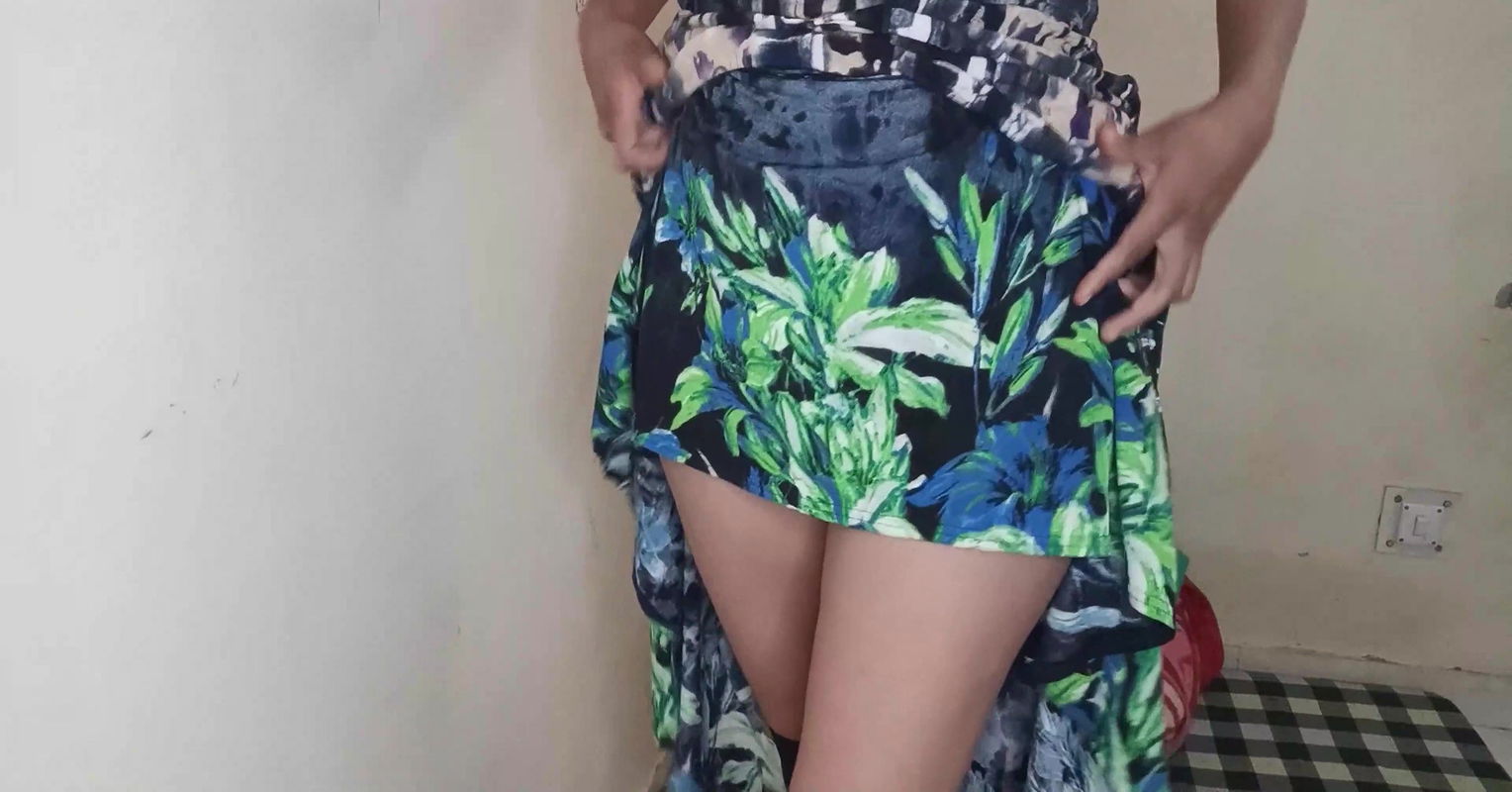 hoStel ruum pAr miLne aAi Big gAnD bHabhi Ko deVer N blOjoB deKr cHoda