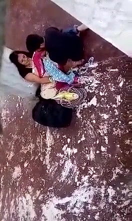 Mature Wife Outdoor Pussy Fingering by Lover