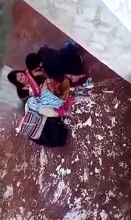 Mature Wife Outdoor Pussy Fingering by Lover