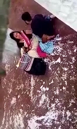 Mature Wife Outdoor Pussy Fingering by Lover