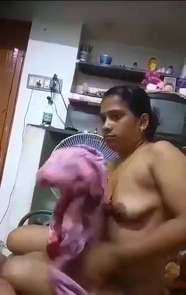 Telugu wife strips nighty and gives blowjob to husband