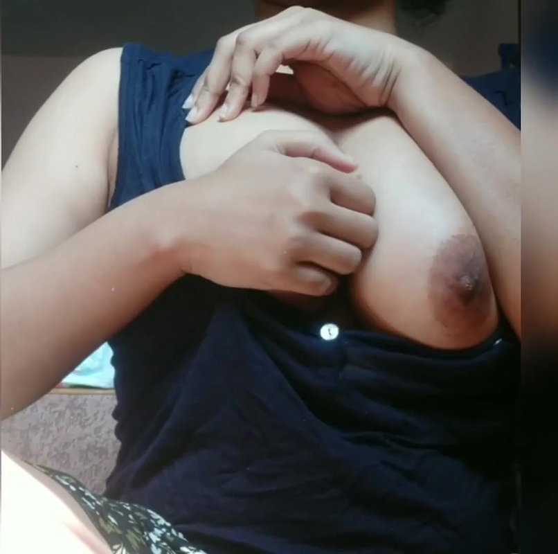 girl pop out milky boobs